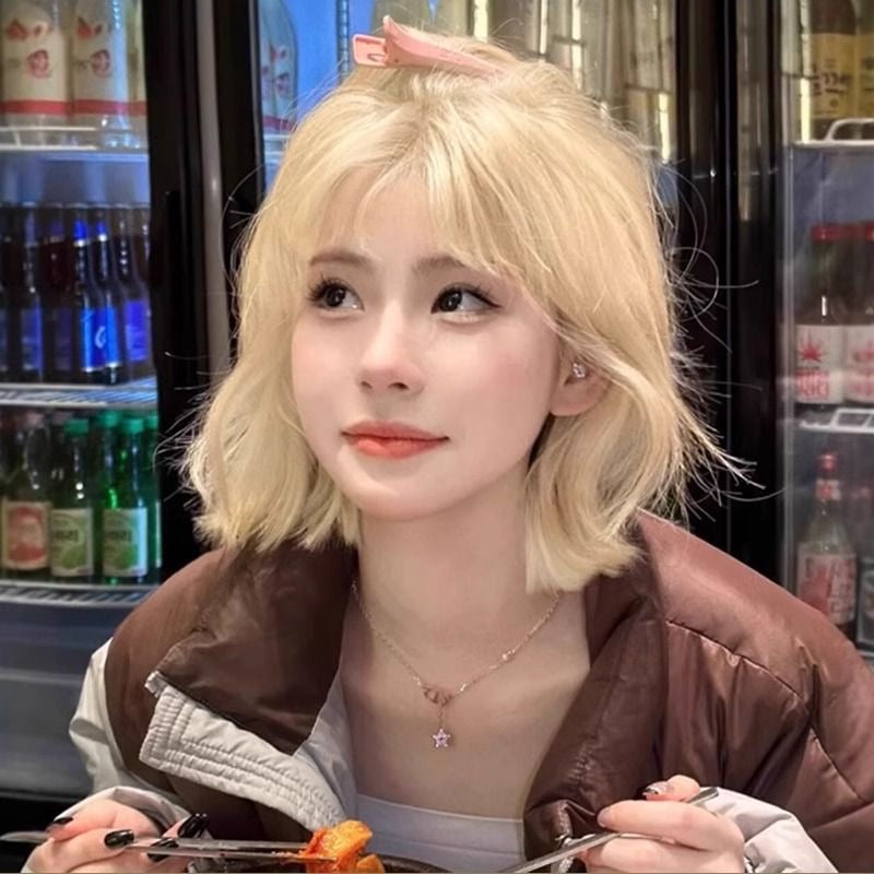 natural looking short hair pretty wigs